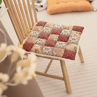 Galette de Chaise au Carré au Style Romantique